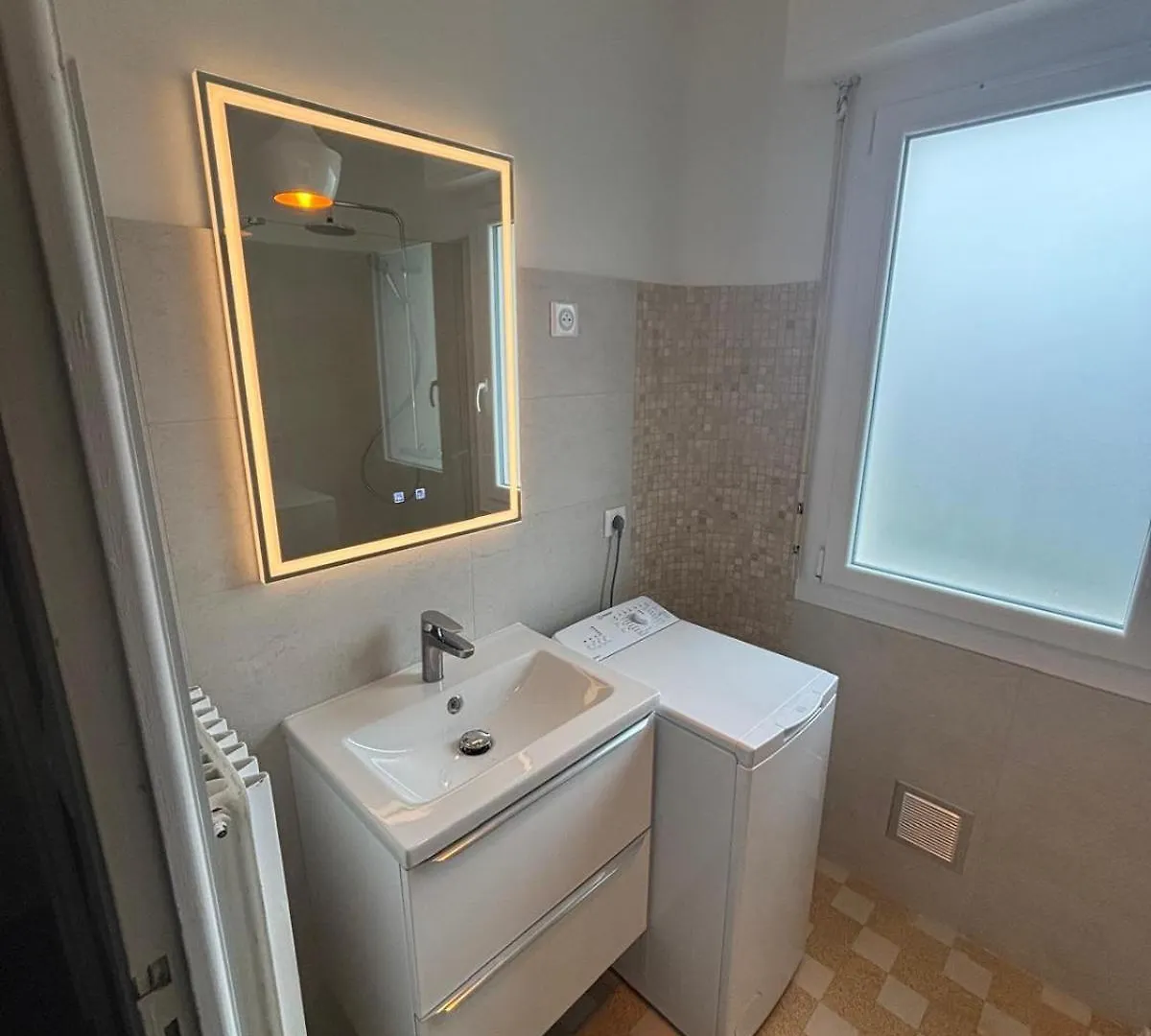 Apartment Cyrille Besset - Charmant T2 Avec Balcon Cagnes-sur-Mer